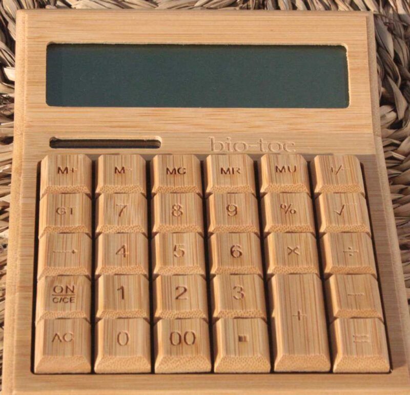 calculadora bambú grande 2