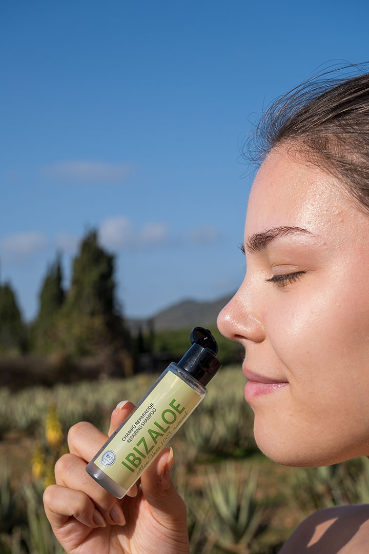 CHAMPÚ REPARADOR CAPILAR CON ALOE VERA 40 ml - Imagen 4