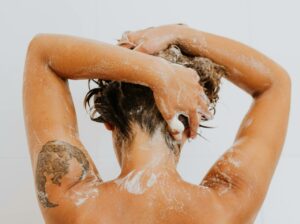 Cabello sano y brillante con Aloe Vera guía completa